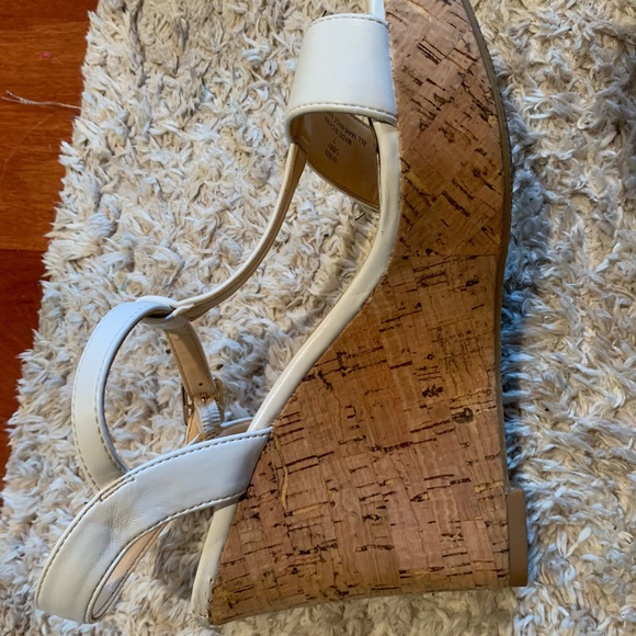 Wedges - Picture 3 of 4